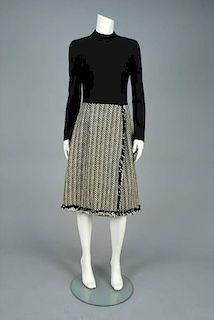SUZY PERETTE WOOL DAY DRESS, c. 1960.