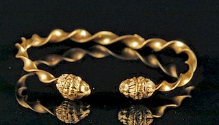 Published Greek 22K+ Gold Bracelet, Lion Head Finials