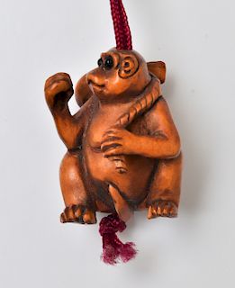 Japanese Carved Boxwood Monkey w Onyx Eyes Pendant