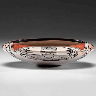 Helen Naha, Feather Woman (Hopi, 1922-1993) Bowl Deaccessioned from a Midwestern Museum 