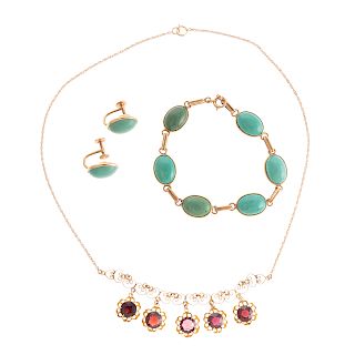 A Garnet Necklace & Turquoise Set in 14K Gold