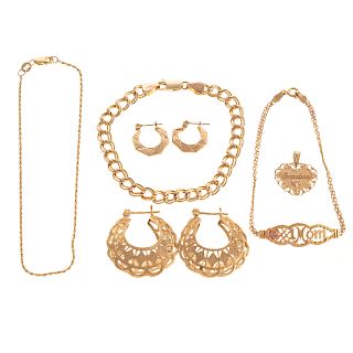 A Collection of Ladies Jewelry in 14K Gold