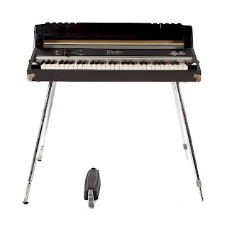 Rhodes Suitcase Stage Piano #54