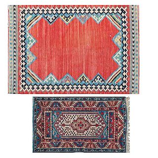 Lote de tapetes. Siglo XX. Consta de: Afganistán. Elaborado en fibras de lana y tapete de oración, anudado a mano. Pzs: 2