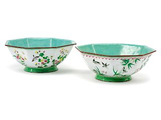A Pair of Chinese Export Cloisonné Bowls 