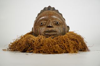 Yoruba Gelede Mask with Raffia 8"