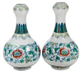 Pair Diminutive Chinese Export Wucai Vases