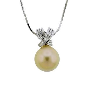 18K Gold Diamond Pearl Pendant Necklace