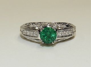 18K White Gold Emerald & Diamond Lady's Ring