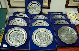 Set of thirteen Franklin mint American Revolution Bicentennial pewter plates, dia. 9 1/2 in.