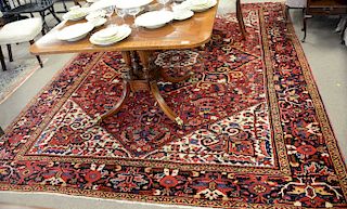 Heriz Oriental carpet. 8' 4" x 11' 3"