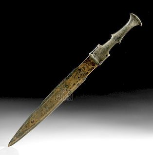 Very Fine Luristan Bronze Dagger