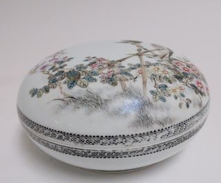 Chinese Porcelain Lidded Box