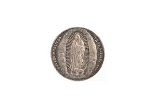 Ocampo, Cayetano. Maximiliano Emperador. México, 1865.  Medalla en plata, diámetro 28 mm.
