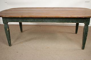 Pine Top Oval Harvest Table