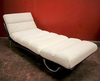Modern Chaise Lounge by Dema Italia