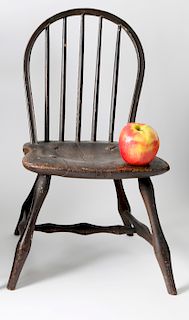 AMERICAN CHILD'S BOW-BACK WINDSOR SIDE CHAIR 