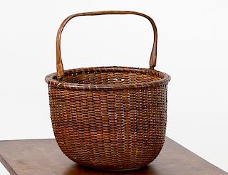 CLINTON "MITCHY" RAY (1870-1956) OPEN ROUND SWING HANDLE NANTUCKET HARVEST BASKET