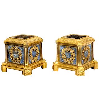 Exquisite Pair of French Ormolu and Lapis Lazuli Cachepots Planters, circa 1850