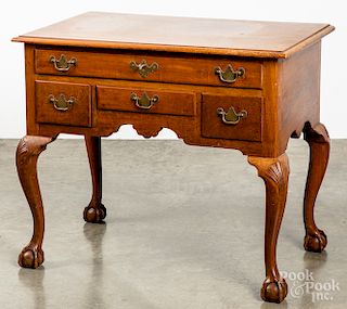 Chippendale mahogany dressing table