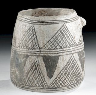 Beautifully Preserved Anasazi Pottery Mug w/ Lug Handle