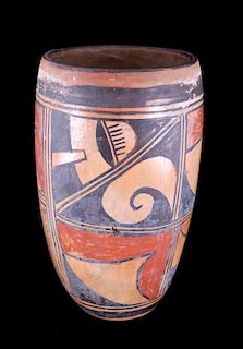 Nampeyo of Hano (1859-1942) Hopi Pottery
