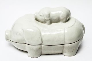 "Mother & Baby Pig" Ceramic Covered Container