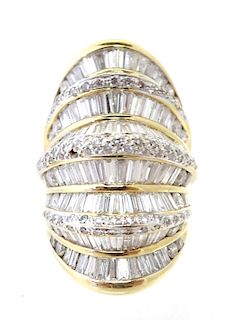 18 Karat Yellow Gold Diamond High Fashion Ring