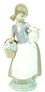 Lladro Porcelain Girl With Lamp