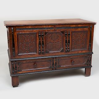 Rare Connecticut Pine and Oak Carved Hadley Blanket Chest