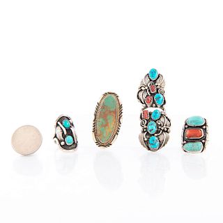 FOUR NATIVE AMERICAN SILVER RINGS, TURQUOISE, RED CORAL