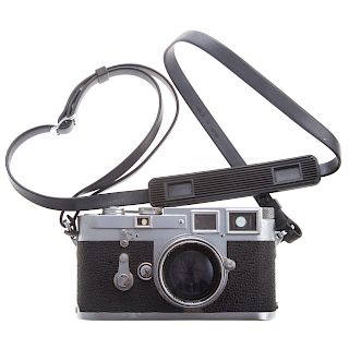 Leica M-3 Camera With Summitar 1: 2 Lens