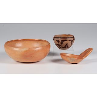Hopi Pottery Bowls and Ladle 