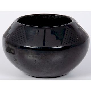 Maria & Julian Martinez (San Ildefonso, 1887-1980 / 1879-1943) Pottery Bowl