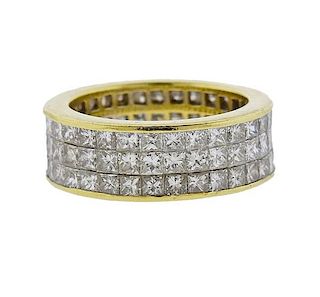 18K Gold Diamond Eternity Wedding Band Ring