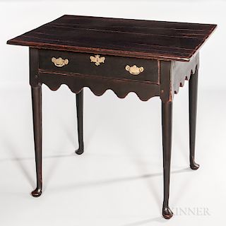 Queen Anne One-drawer Table