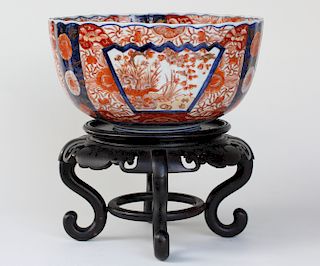 Edo period Fluted Imari Bowl
