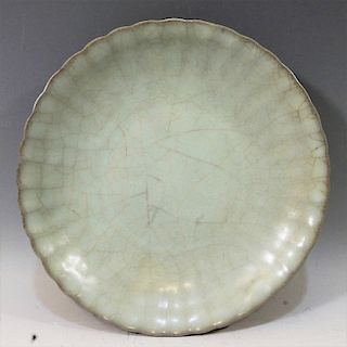 CHINESE ANTIQUE GUAN TYPE DISH - 18TH CENTURY