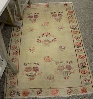 Samarkand Oriental throw rug. 3'5" x 5'5".
