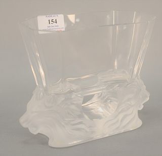Lalique crystal Venise lion vase with frosted handles and leads base. Ht. 6 1/2 in., Wd. 8 1/2 in.