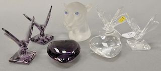 Seven piece crystal group to include four Baccarat crystal butterflies (Ht. 3 3/4 in.), two Baccarat lamps, and a Saint Louis leopard.