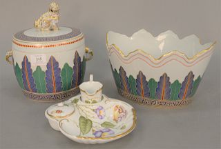 Three piece porcelain group to include two Mottahedeh Charleston feather cachepot and a covered pot with Foo Lion finial (ht. 9 1/2"...