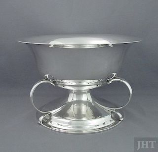 Edwardian Arts and Crafts Silver Bowl