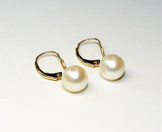 Estate 14K Gold 8mm Elegant Stud Pearl Earrings