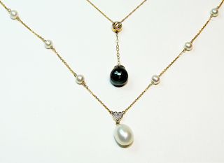 2PC 10K Yellow Gold Silvery White Pearl Necklaces