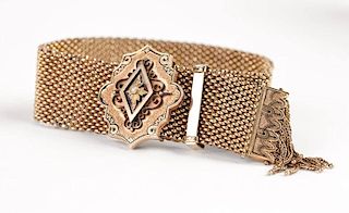 A Victorian gold slide bracelet