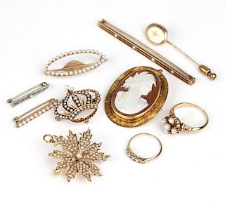 A collection of antique gold jewelry