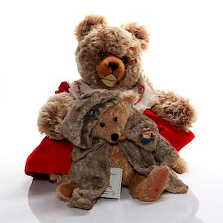 SET OF TWO PLUSH ARTICULATED TEDDY BEARS