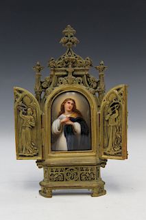 Brass picture frame.