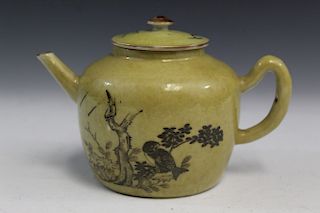 Chinese porcelain teapot, marked.